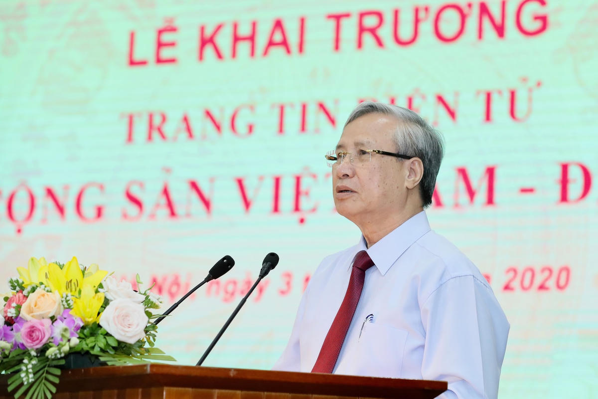 Thường trực Ban Bí thư Trần Quốc Vượng phát biểu chỉ đạo tại Lễ khai trương. Ảnh: VGP.