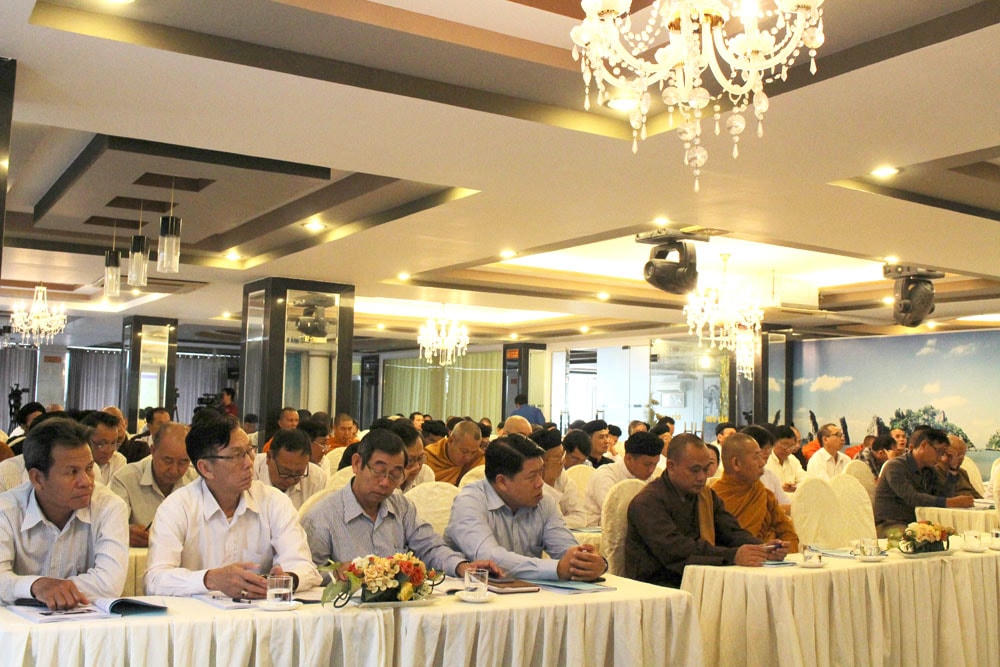 Tập huấn về kỹ năng ứng phó với biến đổi khí hậu cho chức sắc, chức việc - 1