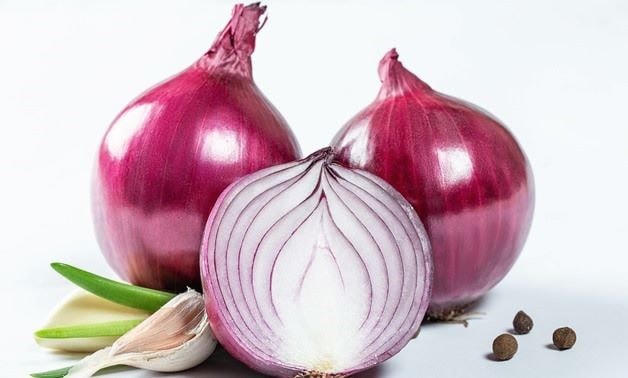 Hành tây cũng có tác dụng tốt đối với cảm cúm.