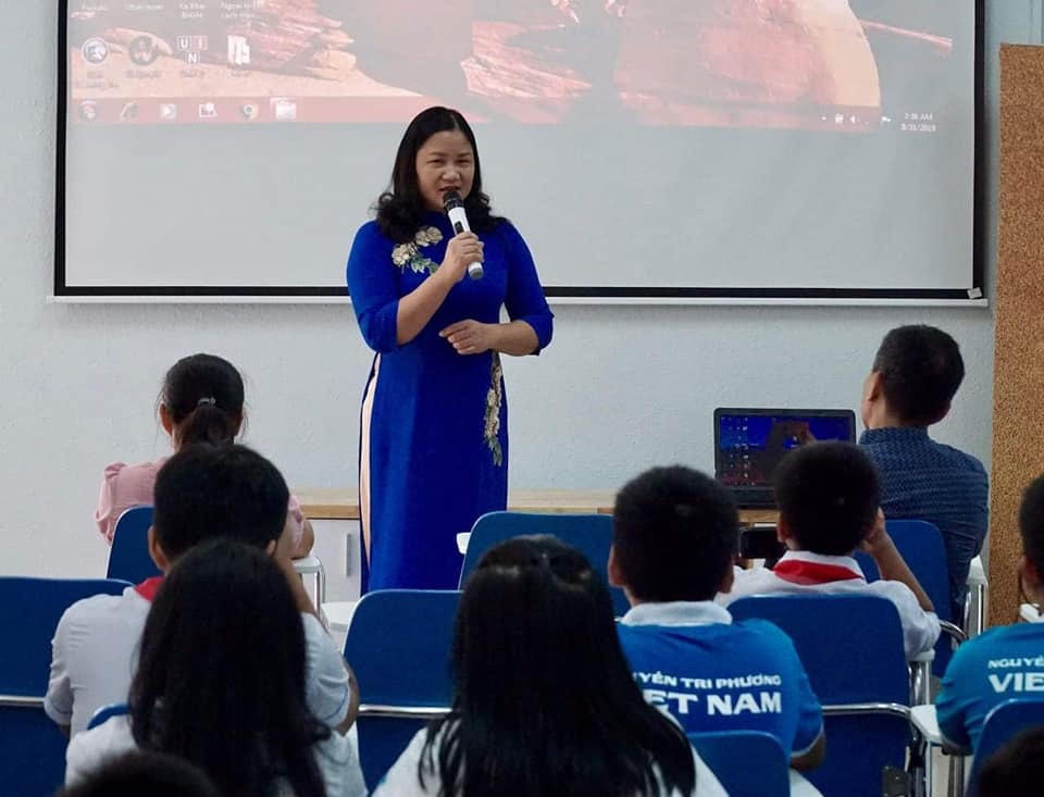 Cô giáo Nguyễn Thị Diệu Trang.