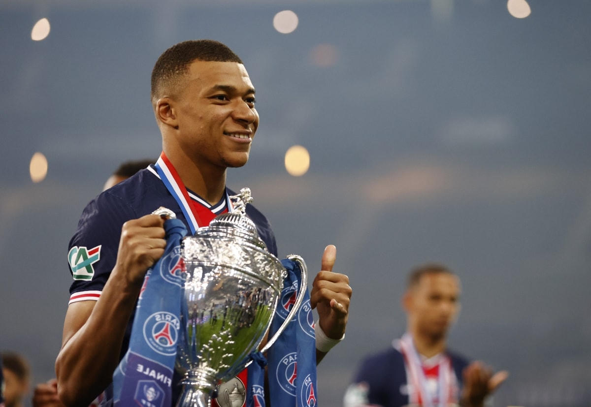 Mbappe đã có danh hiệu thứ 13 trong sự nghiệp. (Ảnh: Reuters).