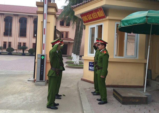 Cảnh sát Bảo vệ mục tiêu cơ quan ngoại giao. Ảnh: CAND.