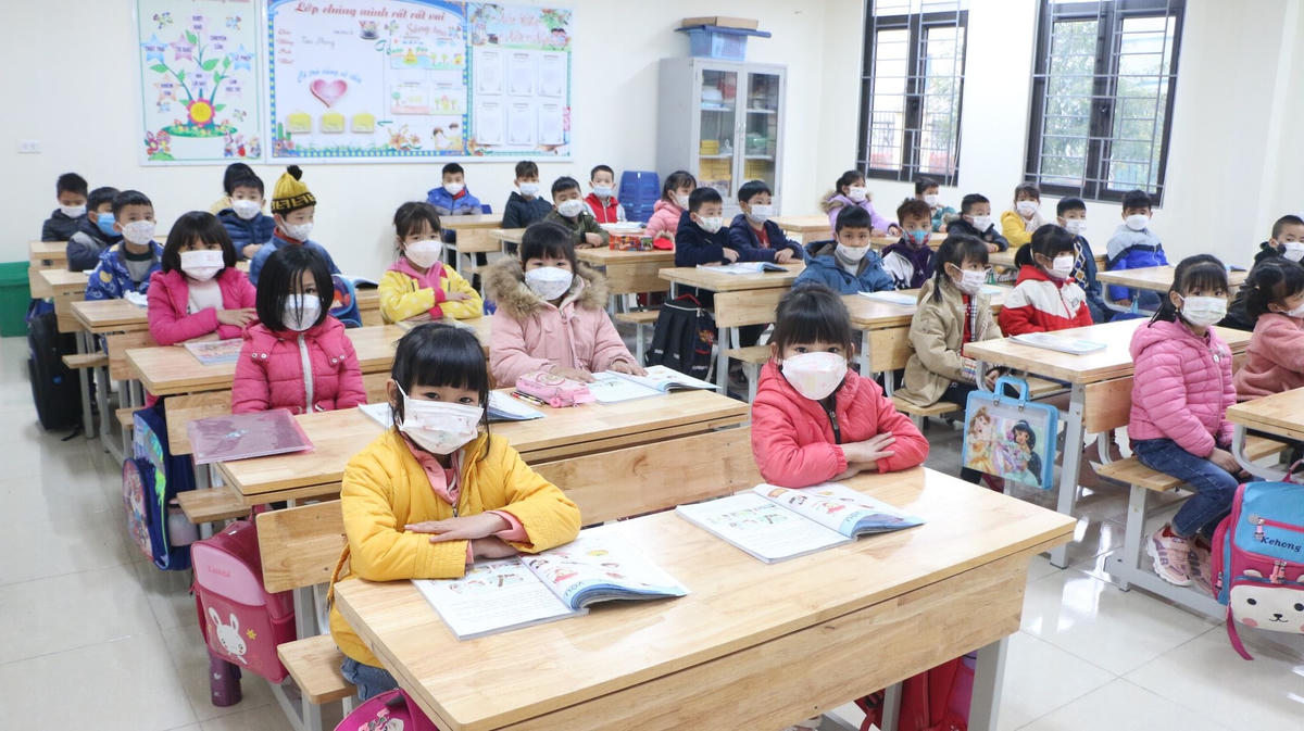 Hà Nội: Học sinh từ lớp 1 đến 6 của 12 quận chính thức trở lại trường từ ngày 21/2