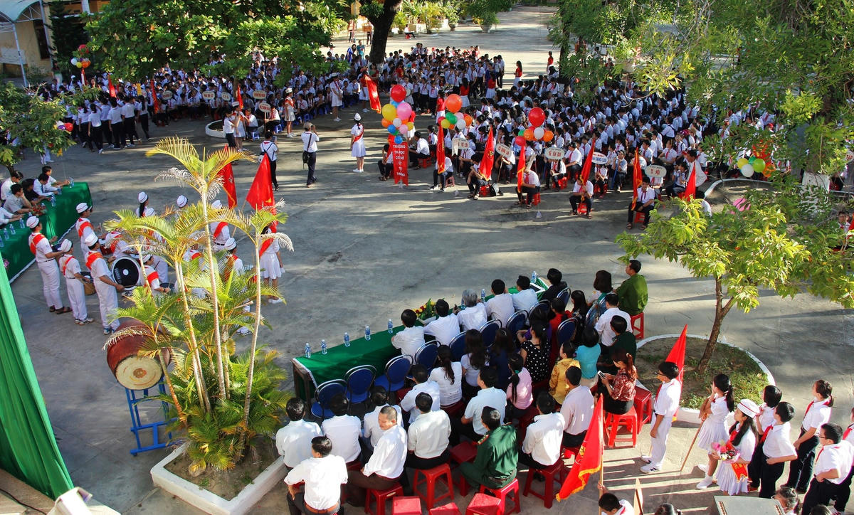 Một buổi Lễ khai giảng năm học mới ở Quảng Nam. (Ảnh chụp trước thời điểm chưa có dịch Covid-19).