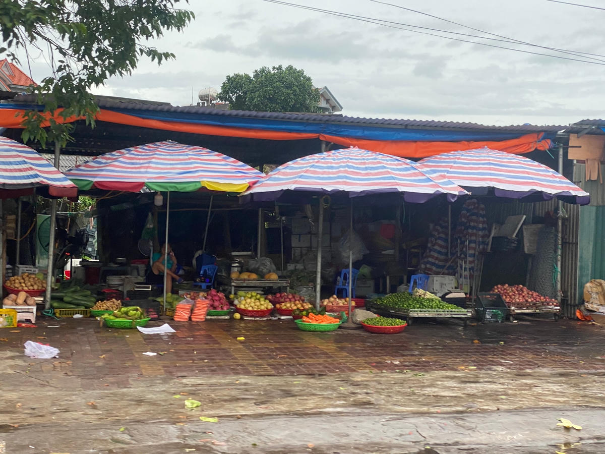 Trật tự đã được lập lại tại khu vực chợ trái phép.