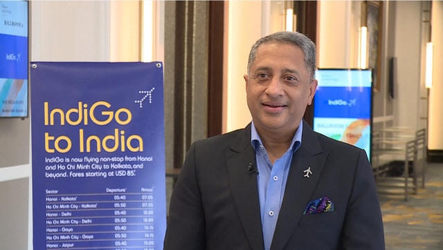 Ông Vinay Malhotra, Giám đốc Kinh doanh Toàn cầu IndiGo chia sẻ tại sự kiện.