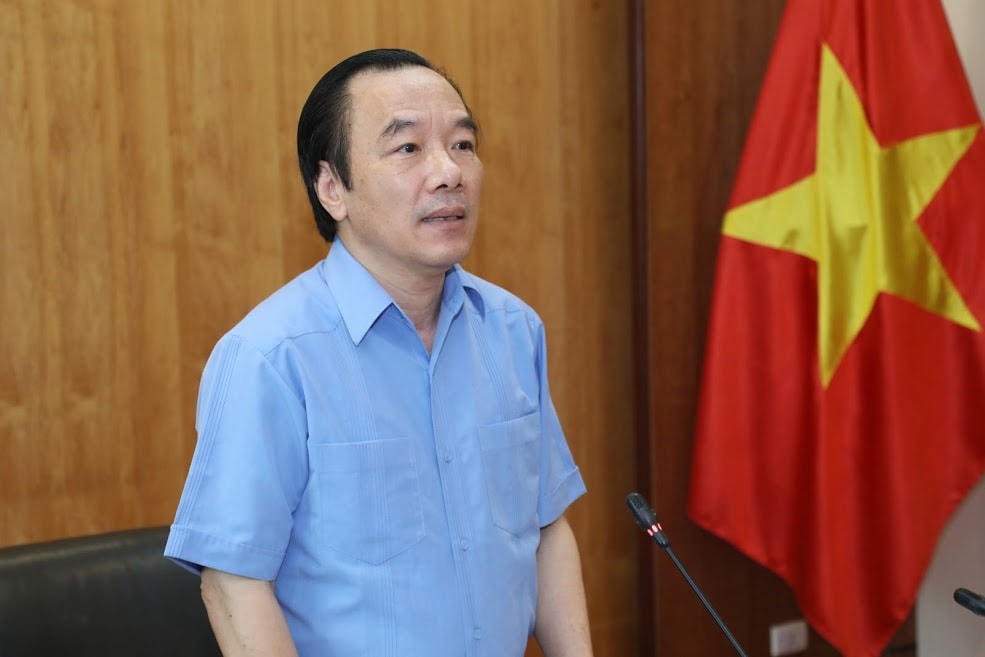 Phó Chủ tịch UBTƯ MTTQ Việt Nam Ngô Sách Thực chủ trì cuộc họp. Ảnh: Quang Vinh.