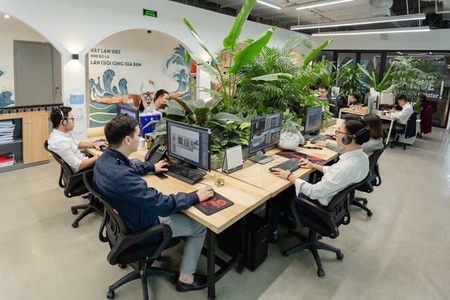Người lao động được trao cơ hội việc làm tại Tập đoàn Apec.