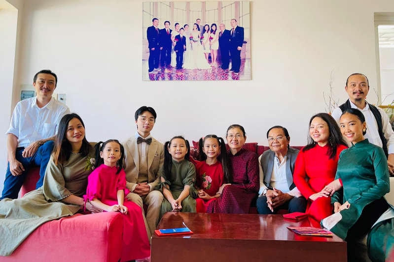 Hành trình đáng nhớ về quê đón Tết của ca sĩ Đoan Trang và con gái.