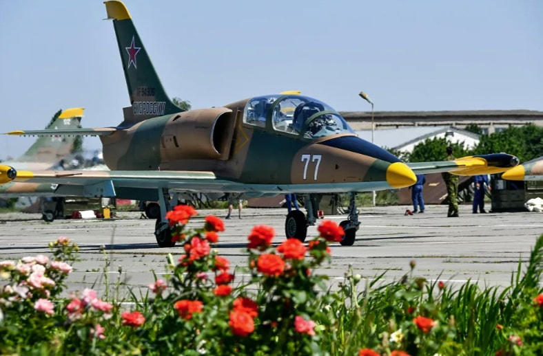 2 Máy bay L-39 Albatross tại sân bay Kushchevsky, Lãnh thổ Krasnodar, Nga.