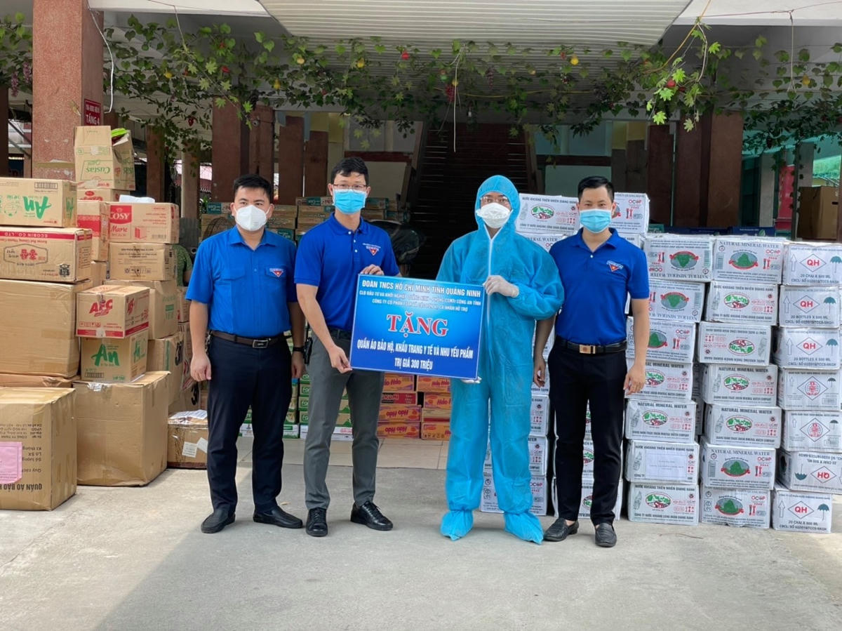 Chuyến xe đã thu hút được rất nhiều cơ sở, doanh nghiệp, tổ chức và các nhà hảo tâm ủng hộ gửi tới Bắc Giang.