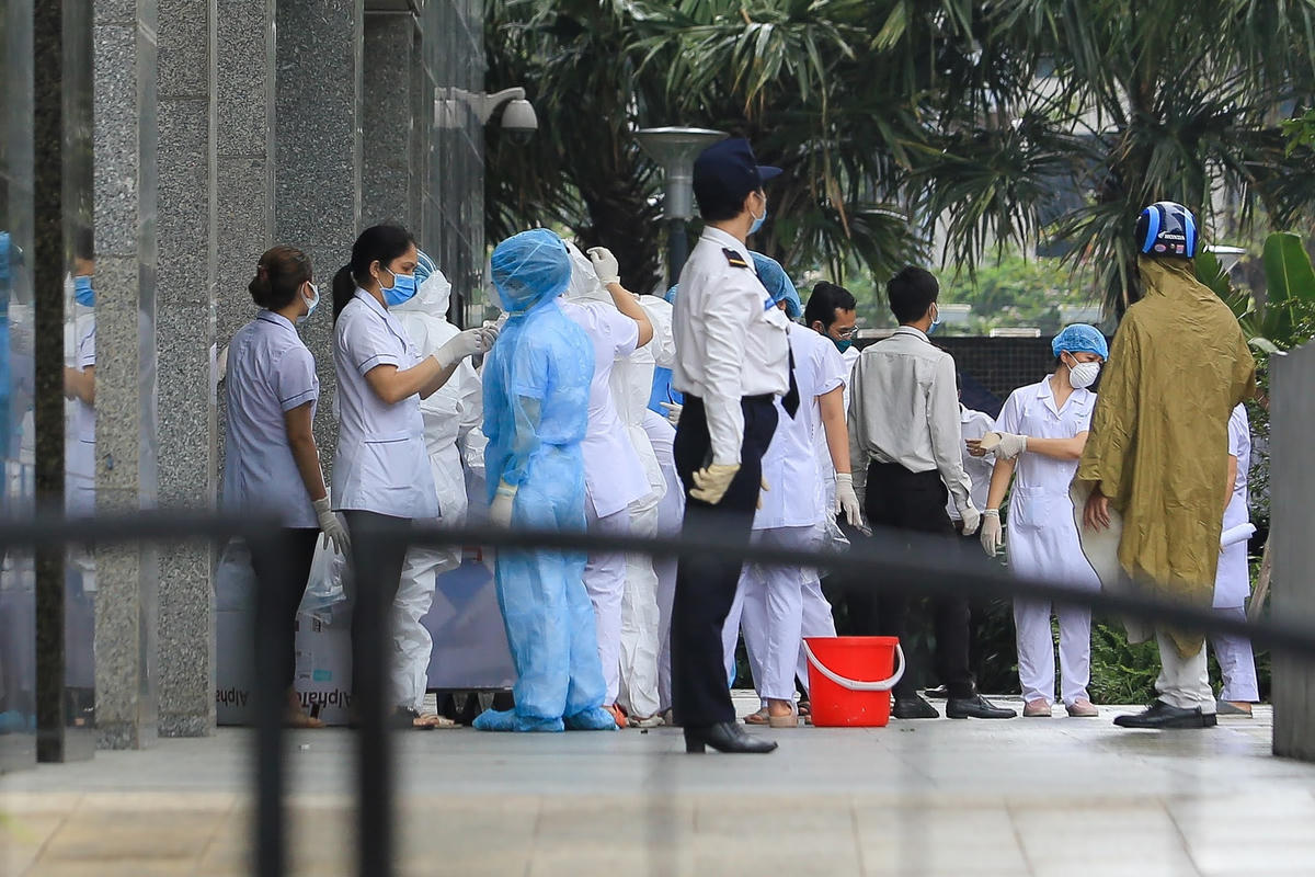 Phong tỏa tại toà nhà R4, Godmark City, Bắc Từ LIêm.