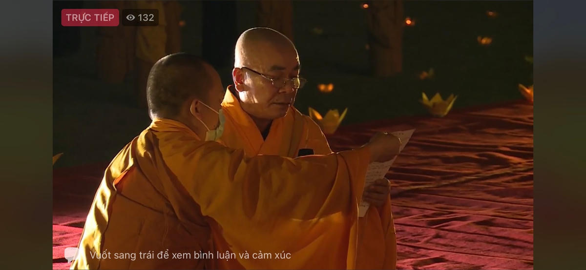 Đại lễ được truyền trực tuyến thông qua nền tảng mạng xã hội.
