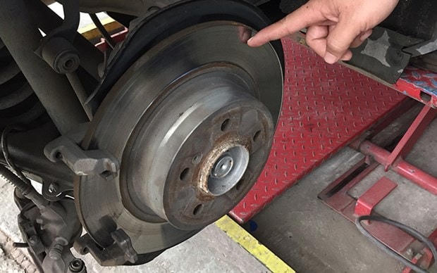 Má phanh của ôtô. (Nguồn: deltawingracing)