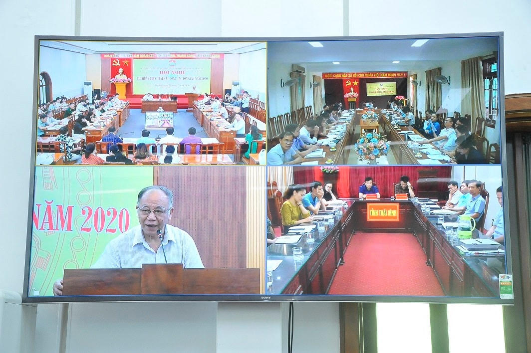 Hôi nghị được thực hiện thông qua hệ thống truyền hình trực tuyến của MTTQ Việt Nam - Ảnh: Nguyễn Cường