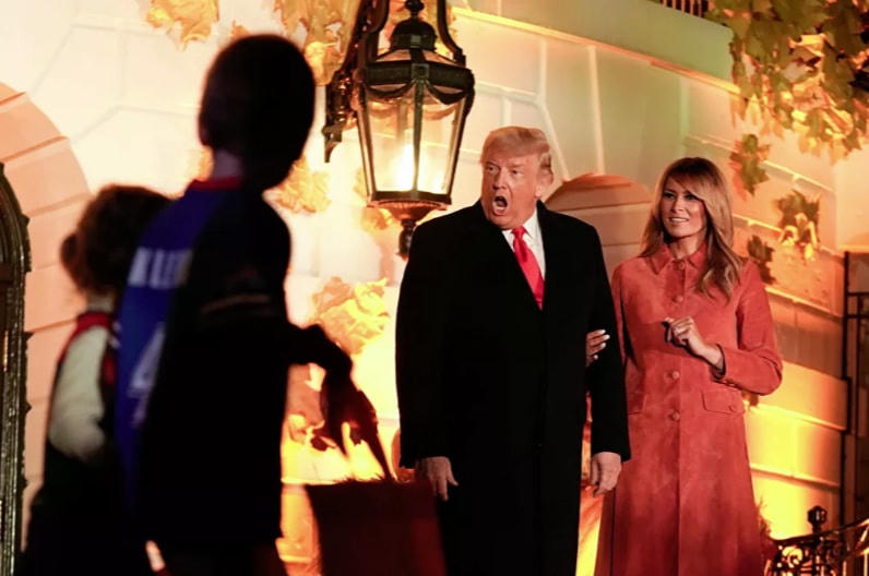 [ẢNH] Vợ chồng Tổng thống Trump mở tiệc Halloween tại Nhà Trắng