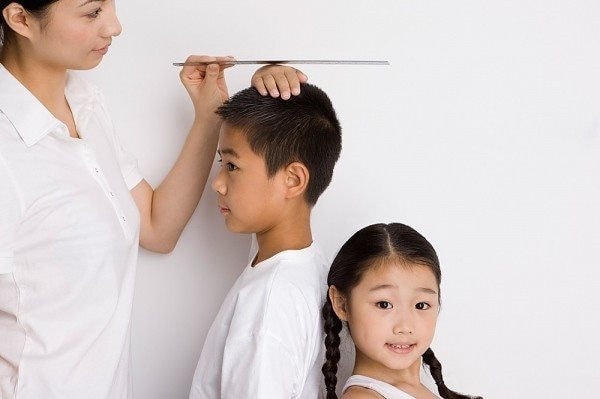 Tầm vóc của con người ảnh hưởng mạnh nhất là ở giai đoạn 1.000 ngày đầu đời.