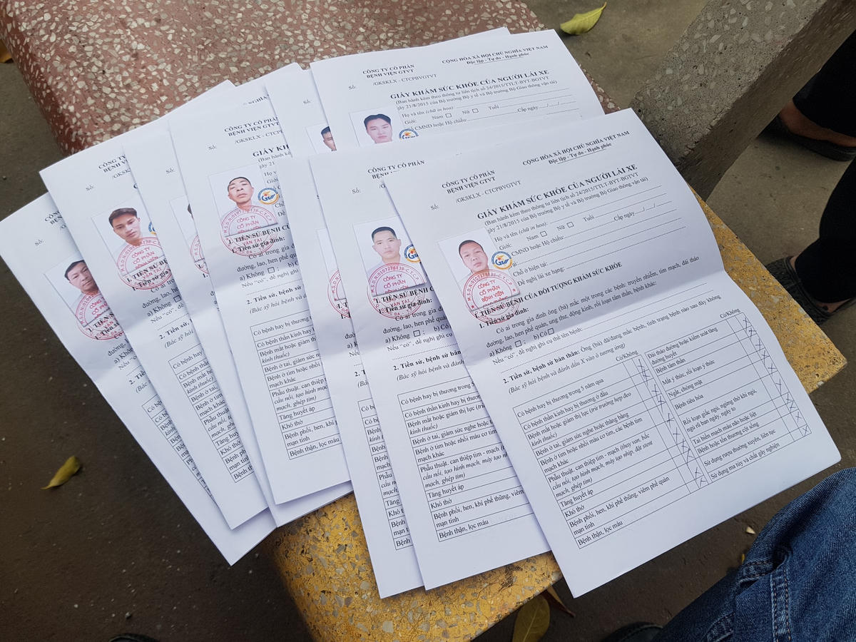 Những tờ giấy khám sức khỏe như thế này có thể được giao đến bất kỳ khách hàng nào có nhu cầu.