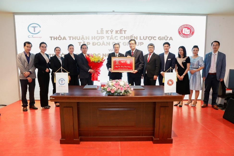 Hình ảnh tại buổi lễ ký kết