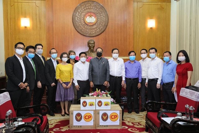 BẢN TIN MẶT TRẬN: Chủ tịch Trần Thanh Mẫn tiếp nhận ủng hộ 1 tỷ đồng từ các doanh nghiệp Thái Lan