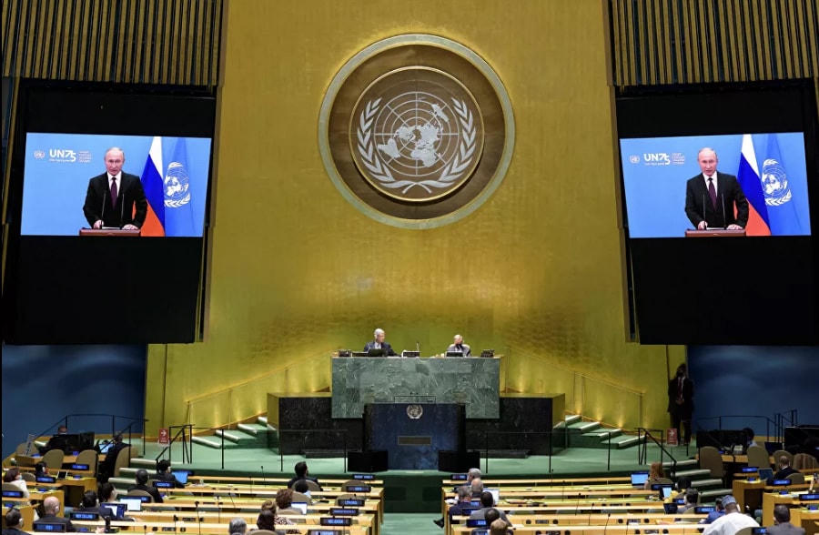 Tổng thống Nga Vladimir Putin phát biểu tại phiên họp lần thứ 75 Đại hội đồng LHQ qua một đoạn video.