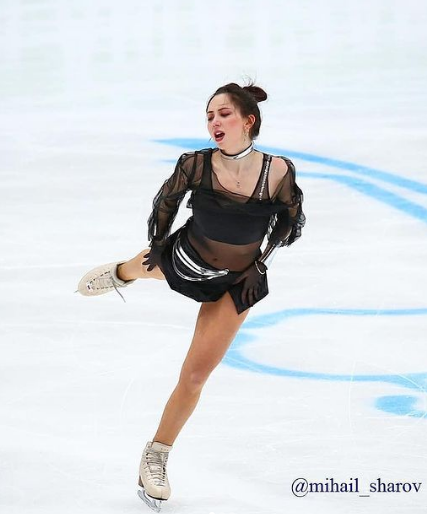 Elizaveta Tuktamysheva giành chức vô địch Trượt băng nghệ thuật Cúp quốc gia Nga để tham dự Giải vô địch thế giới tại Thụy Điển.