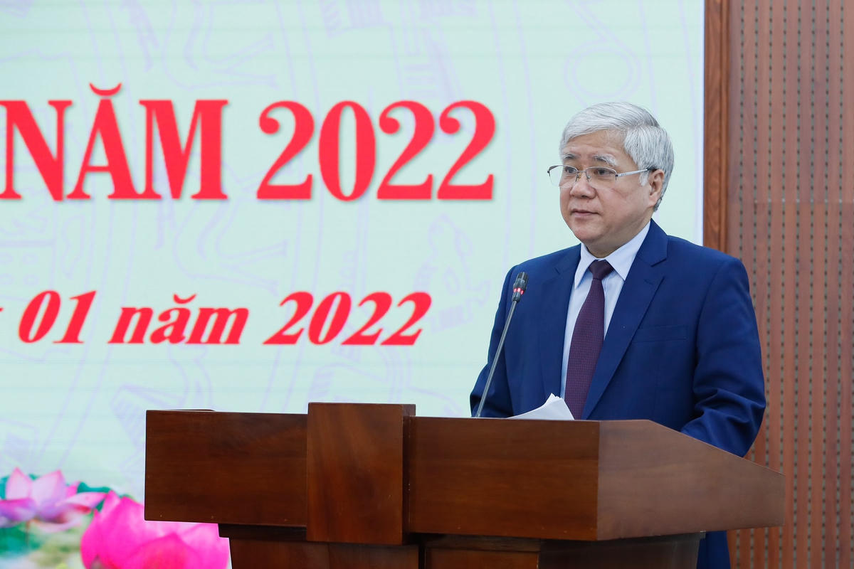 Chủ tịch Đỗ Văn Chiến phát biểu tại Hội nghị.