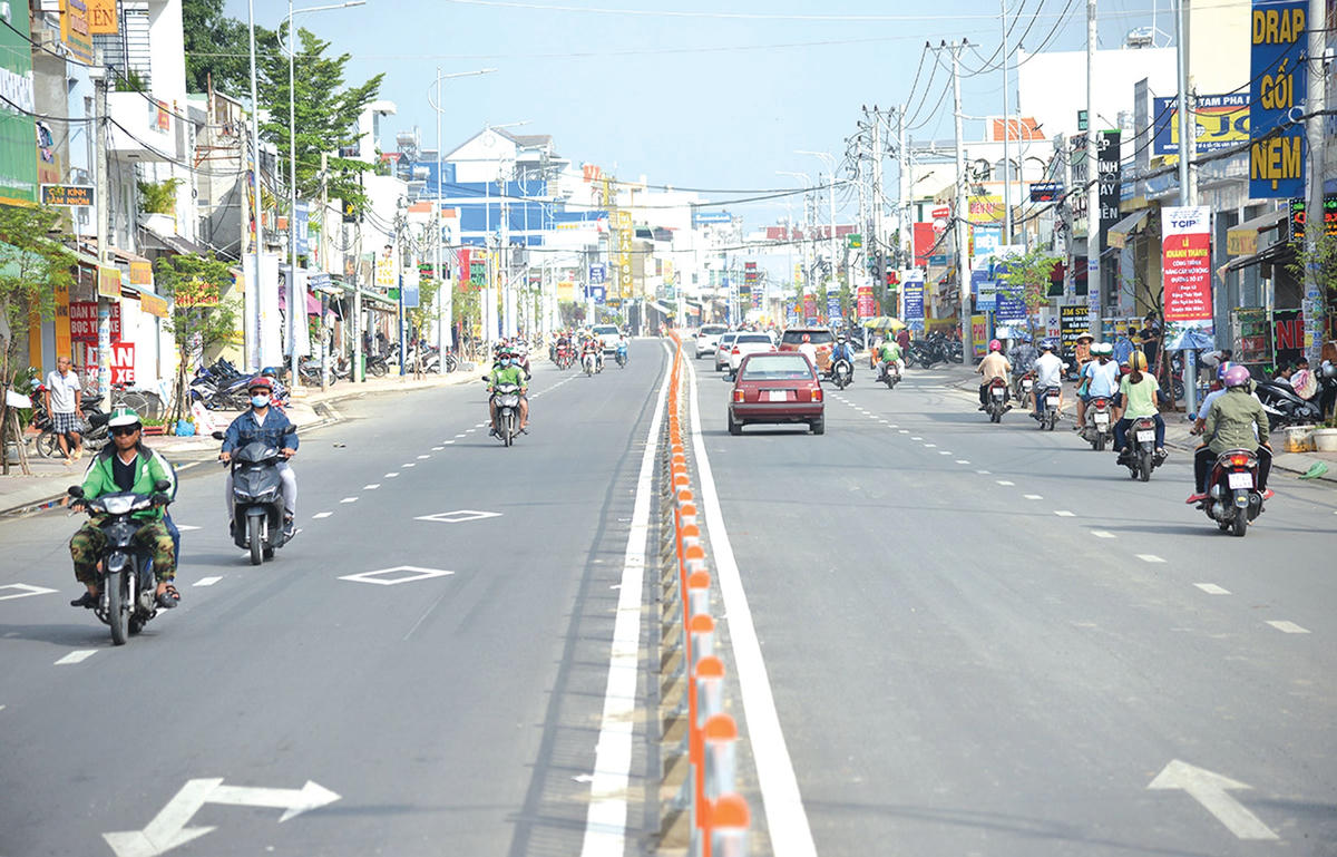 Đường Tô Ký nối liền huyện Hóc Môn và quận 12, Gò Vấp.