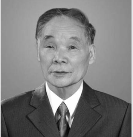 Nguyên Tổng Biên tập Lê Quang Cảnh.