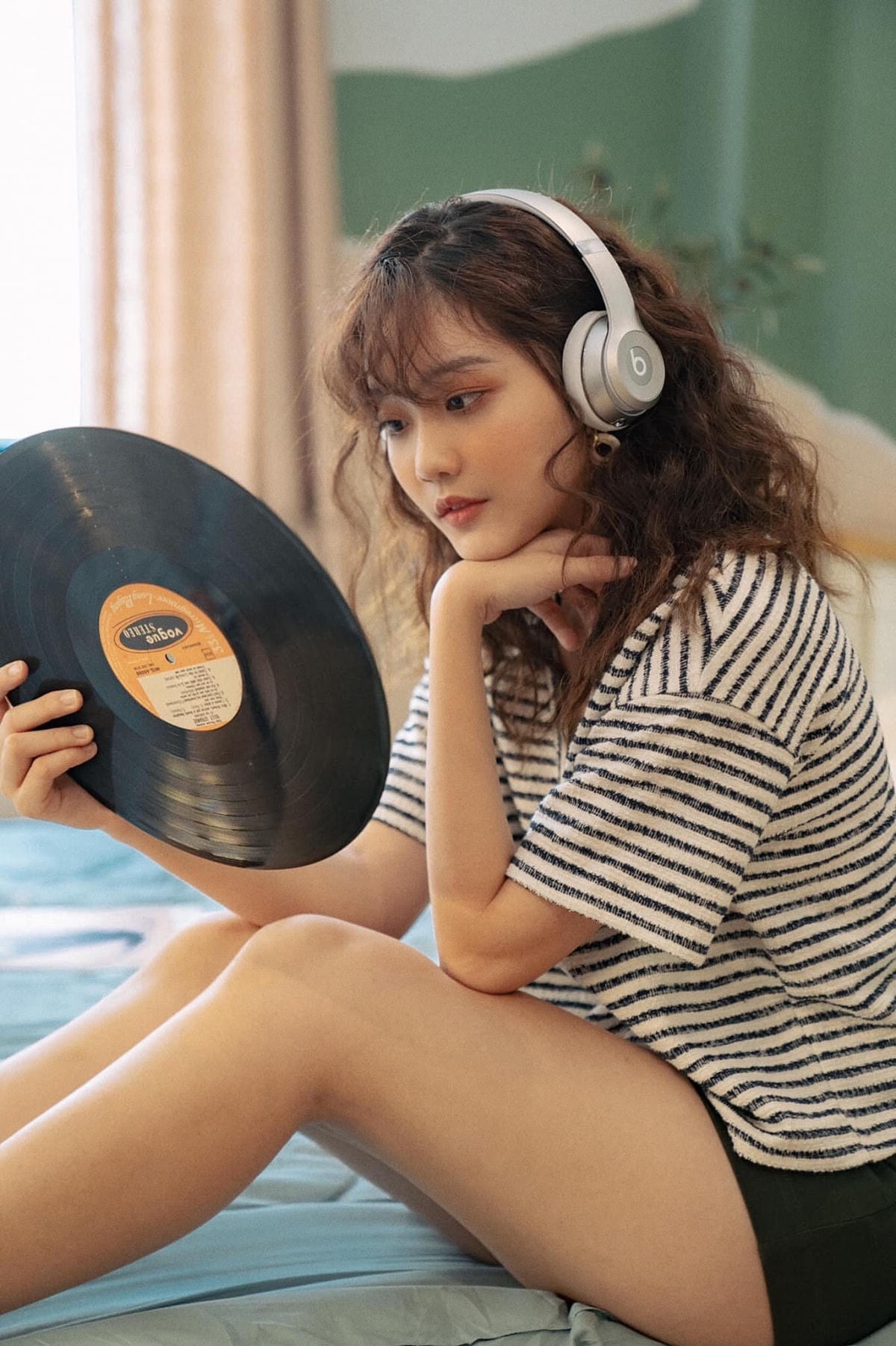 Việt Linh 'Sài Gòn trong cơn mưa': 'Tôi ngại đóng cảnh nóng'