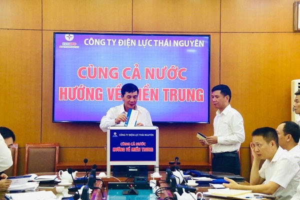 Công ty Điện lực Thái Nguyên hướng về miền Trung