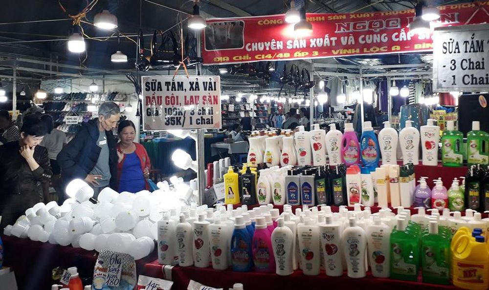 Nâng chất lượng để hàng nội giữ được sân nhà.