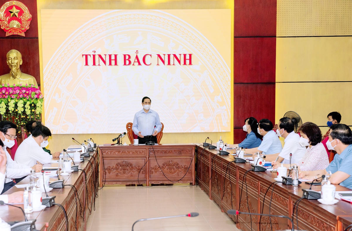 Thủ tướng Chính phủ Phạm Minh Chính phát biểu tại buổi làm việc với tỉnh Bắc Ninh.