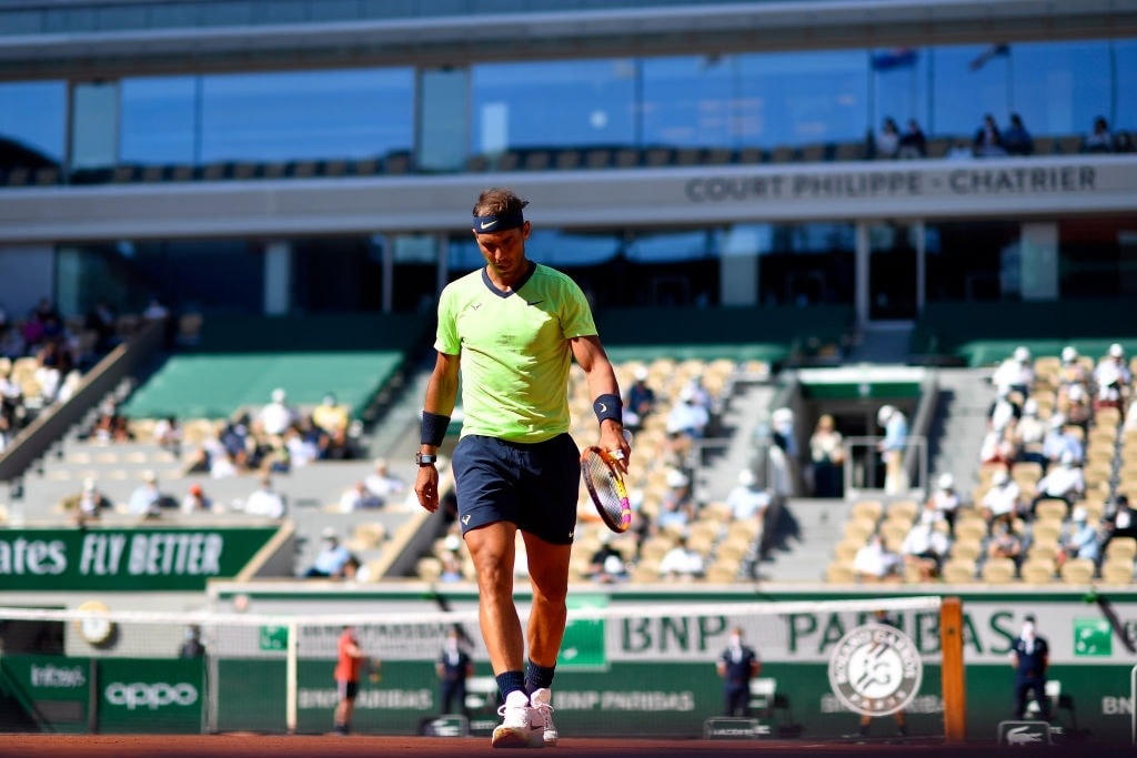 Nadal có chút sa sút ở đầu set 3.
