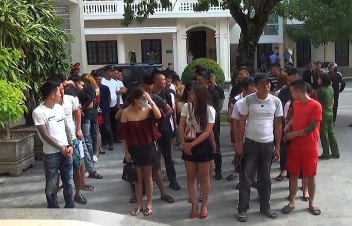 Các đối tượng chủ yếu rơi vào đội tuổi thanh thiếu niên.