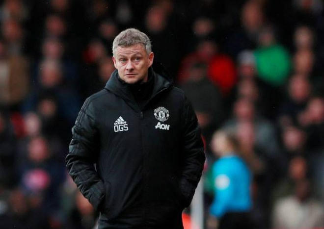 MU của HLV Solskjaer vẫn đang loay hoay với bài toàn tiền vệ trung tâm.