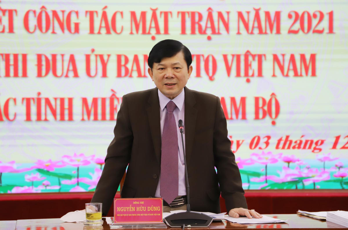 Phó Chủ tịch Nguyễn Hữu Dũng phát biểu tại Hội nghị.