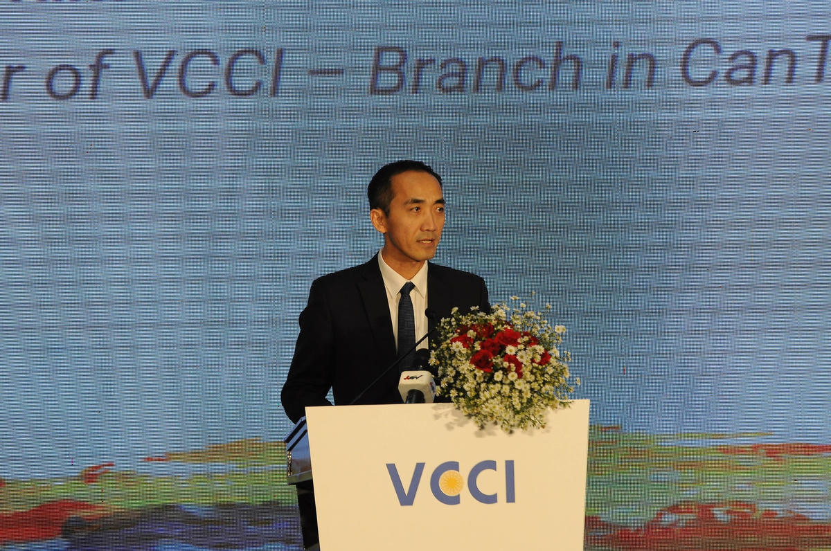 Ông Nguyễn Phương Lam, Giám đốc VCCI Cần Thơ chia sẻ thông tin.