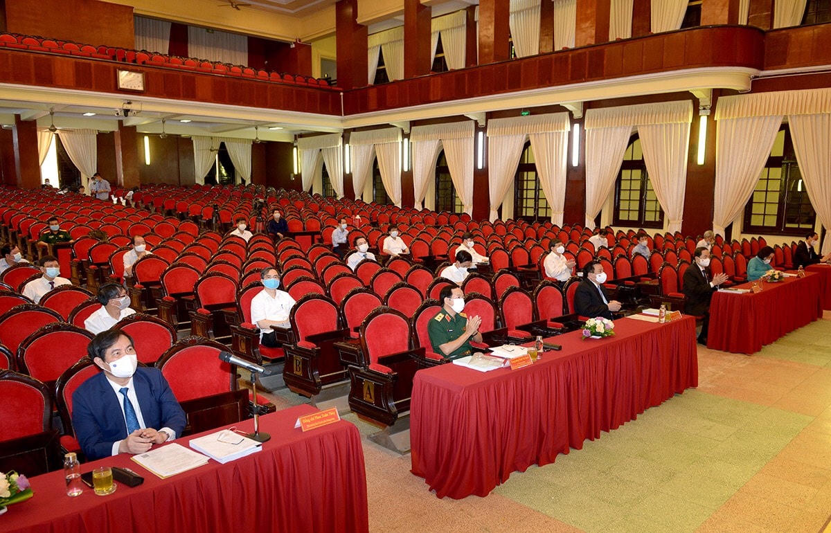 Các đại biểu dự Hội thảo.