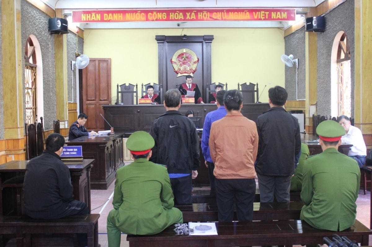 Tòa phúc thẩm tuyên y án sơ thẩm các bị cáo vụ gian lận thi cử Sơn La.  