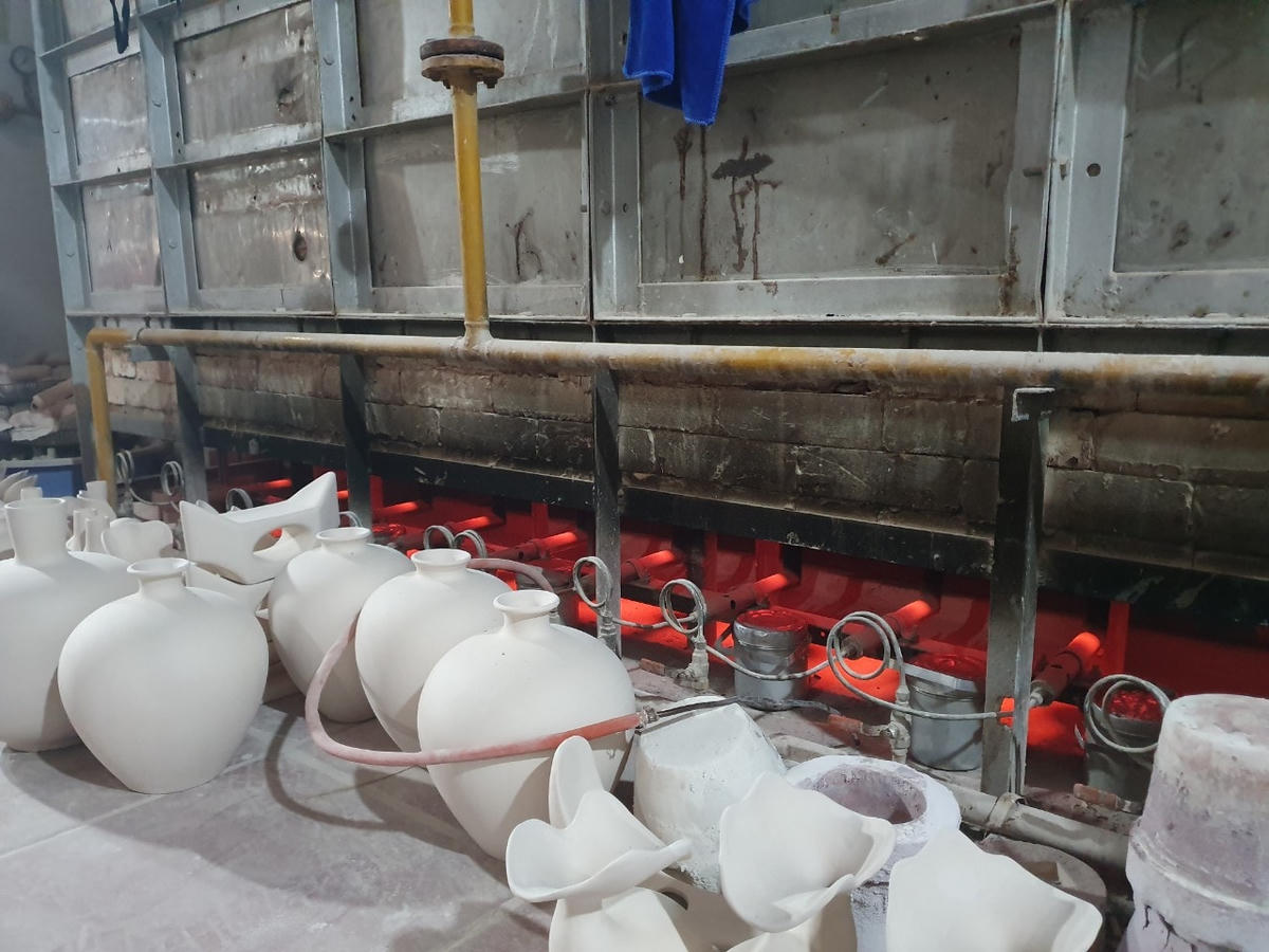 Các lò gốm hiện đại được đốt bằng nhiệt, thân thiện với môi trường.
