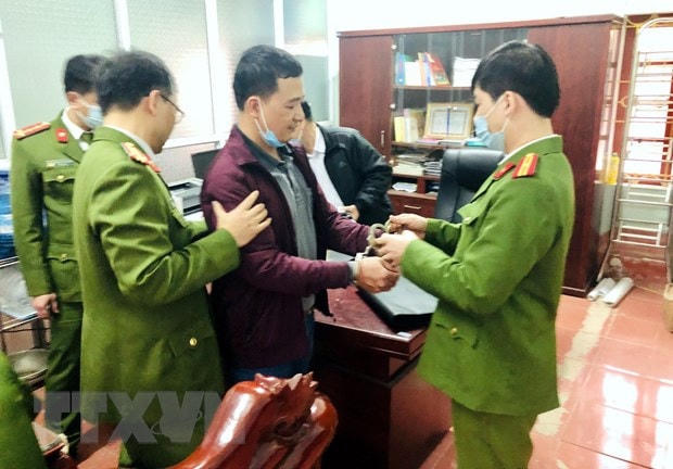 Ông Vũ Cảnh Phương bị bắt về hành vi Lạm dụng chức vụ, quyền hạn chiếm đoạt tài sản. (Ảnh: TTXVN phát).