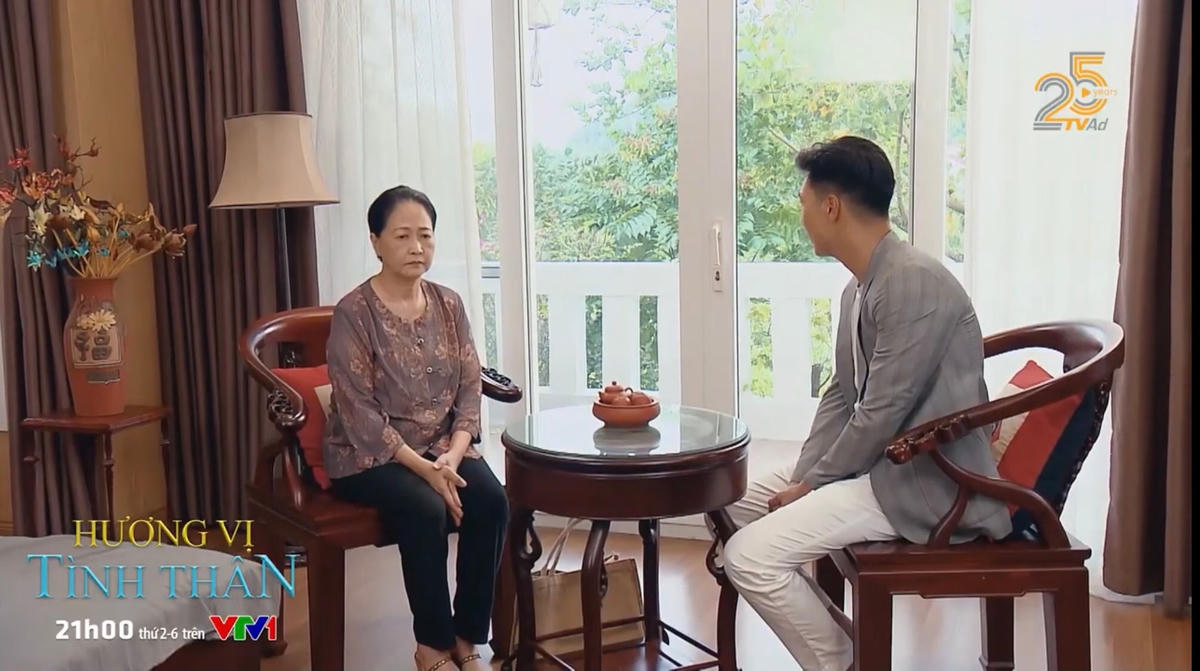 Bà Dần đồng ý chuyện tình cảm giữa Long và Nam. Ảnh: CMH.