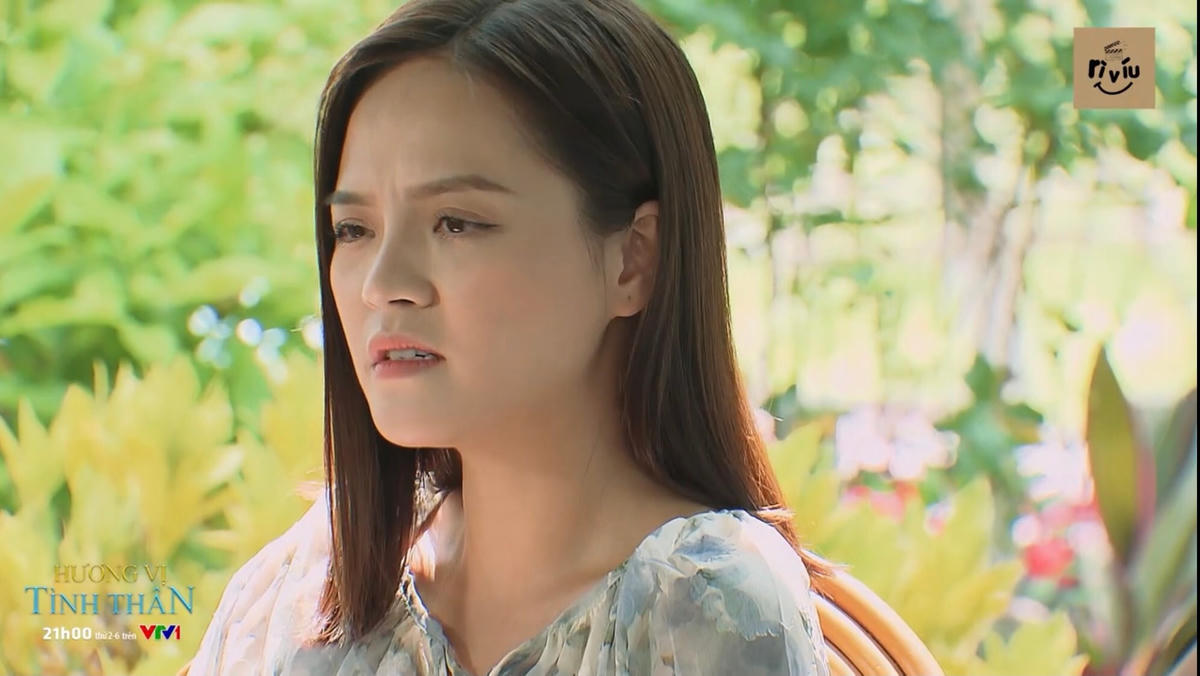 Thy dằn mặt giúp việc Sâm. Ảnh: CMH.