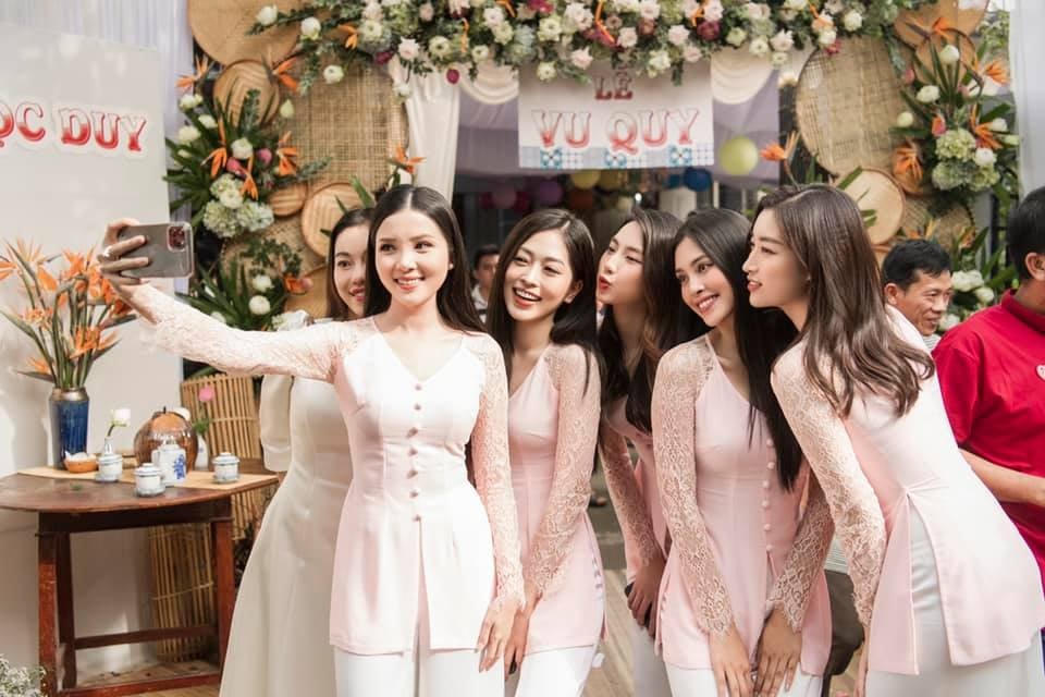 Dàn "siêu" phù dâu Đỗ Mỹ Linh, Trần Tiểu Vy, Phương Nga... tại đám cưới Á hậu Thuý An.