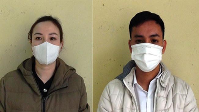 Nguyễn Thị Tới và Lê Công Đức tại cơ quan điều tra.