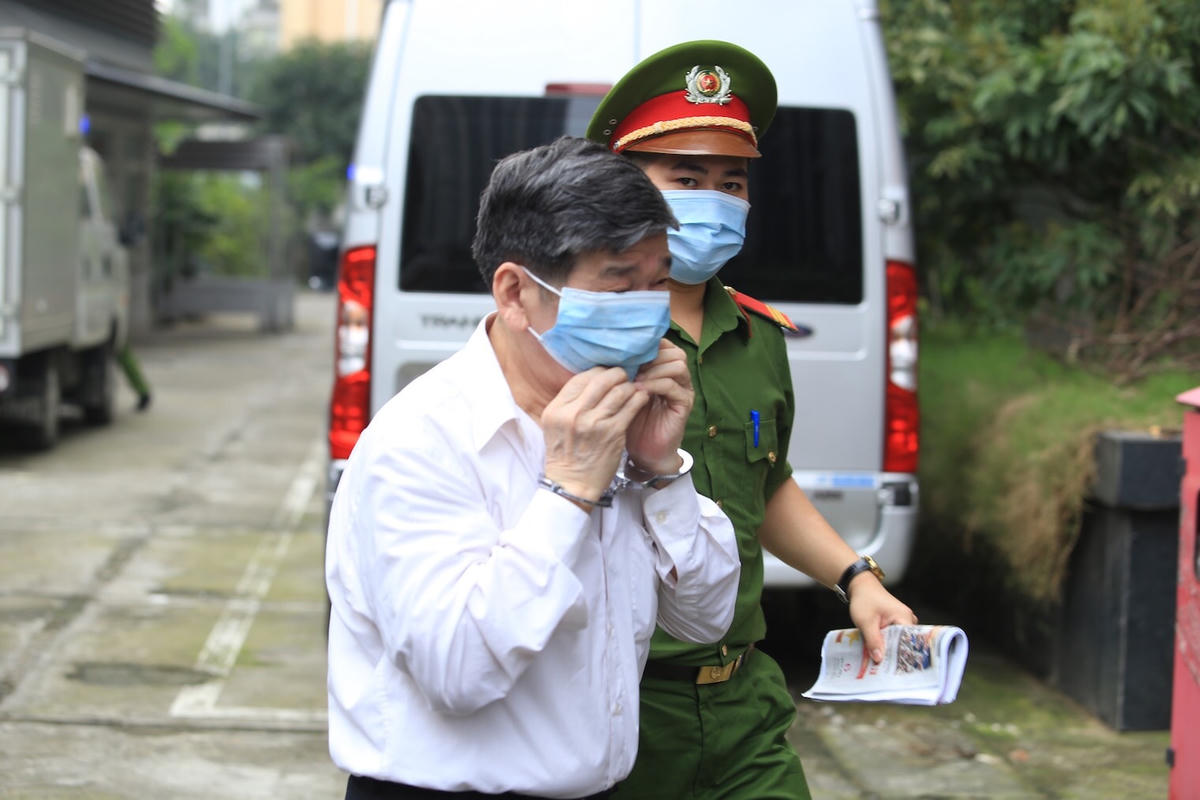 Hôm nay, các bị cáo trong vụ gang thép Thái Nguyên hầu toà