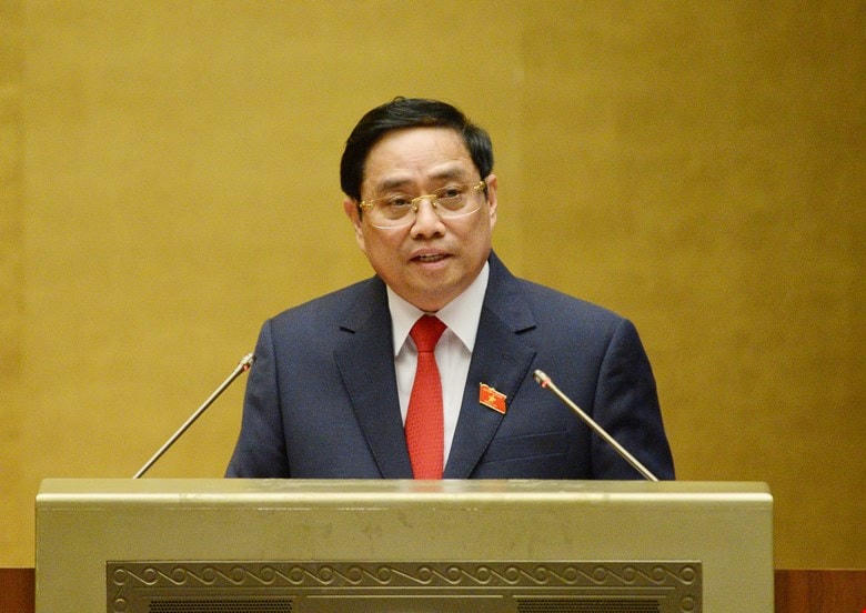 Thủ tướng Phạm Minh Chính trình danh sách để Quốc hội phê chuẩn việc bổ nhiệm các Phó Thủ tướng, Bộ trưởng và các thành viên Chính phủ nhiệm kỳ mới. Ảnh: Trung tâm báo chí Quốc hội.
