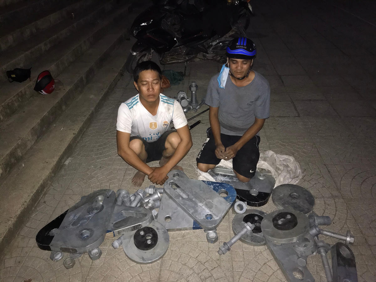 Đối tượng và tang vật của vụ trộm.