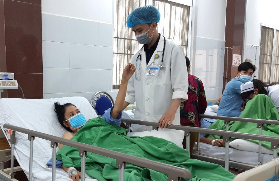 Bệnh nhân nữ V và bệnh nhân nam H đang dần bình phục và được xuất viện ngày mai 9/3